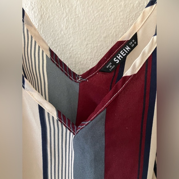 SHEIN v-neck cami top - Picture 5 of 8